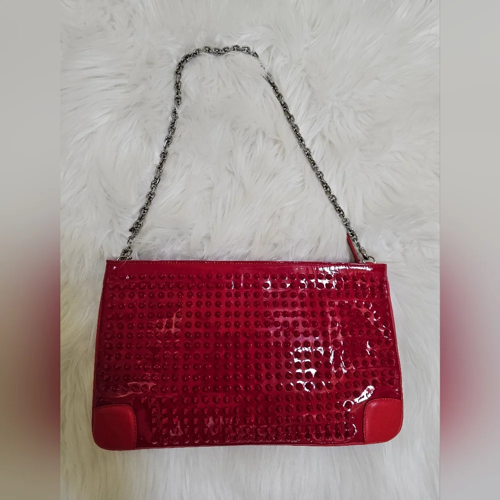 CHRISTIAN LOUBOUTIN Red Patent Leather Loubiposh Spiked Clutch Bag - Picture 4 of 17
